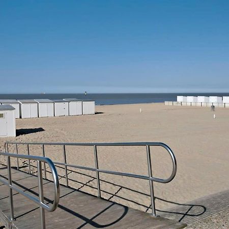 Huswell - Beautiful And Spacious Studio With Side Seaview Knokke-Heist Exterior photo