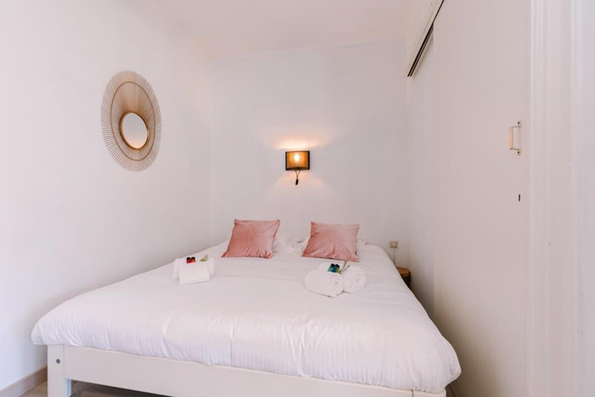 Huswell - Beautiful And Spacious Studio With Side Seaview Knokke-Heist Exterior photo