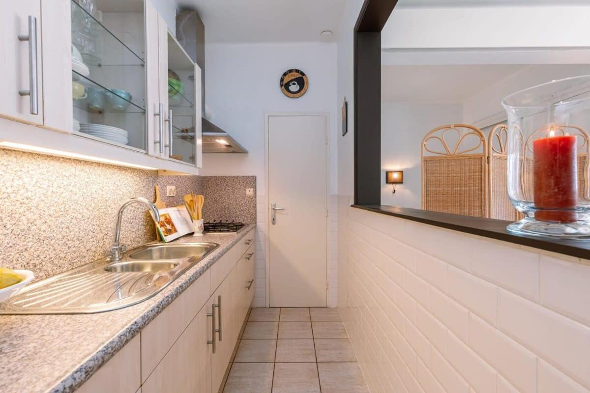 Huswell - Beautiful And Spacious Studio With Side Seaview Knokke-Heist Exterior photo